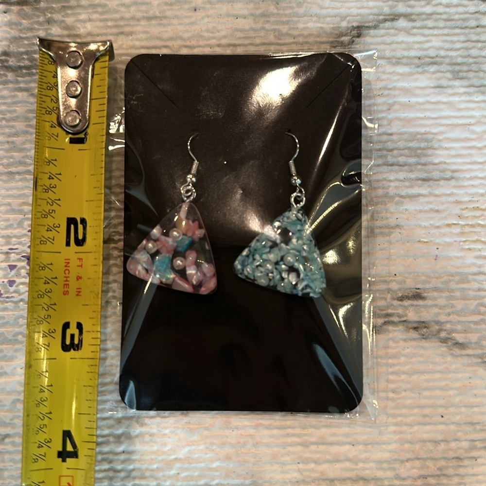 Abstract Dangle Earrings - Picture 3 of 4